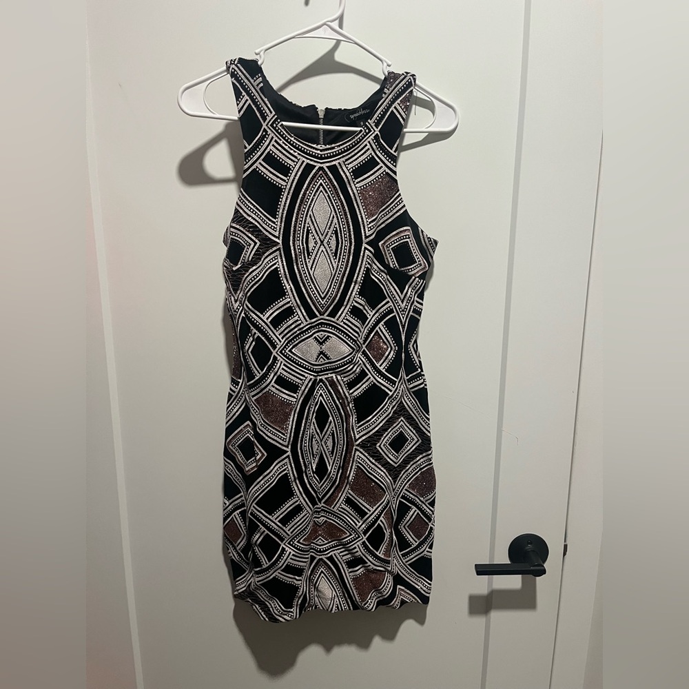 Speechless Black & Gold Geometric Mini Dress | Size 9 | Bodycon Cocktail Party - Picture 2 of 4
